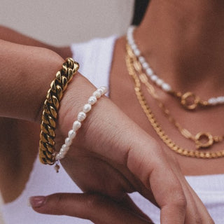 Mason White Freshwater Pearl Bracelet - Adelfi London