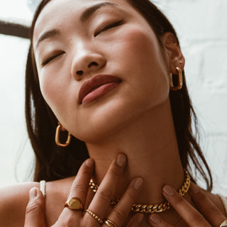 Oval Gold-plated hoop earrings - Adelfi London